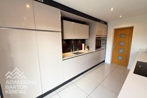 Photo 14- click for photo gallery